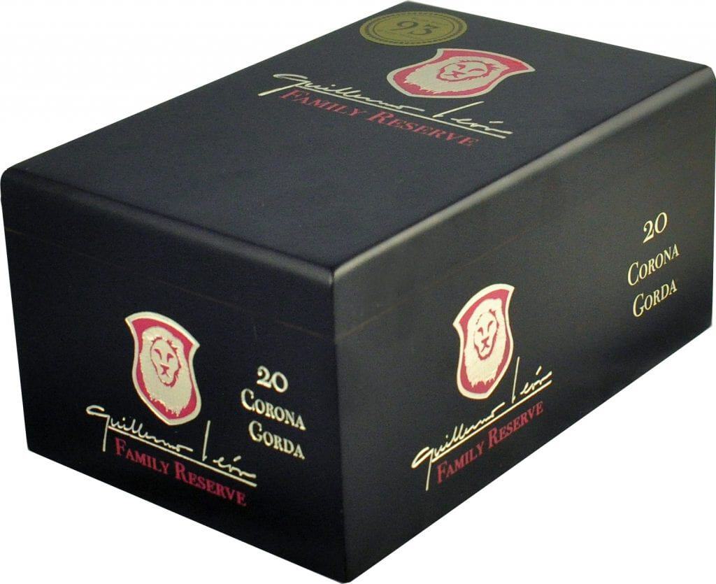 La Aurora Family Reserve Guillermo León Corona Gorda
